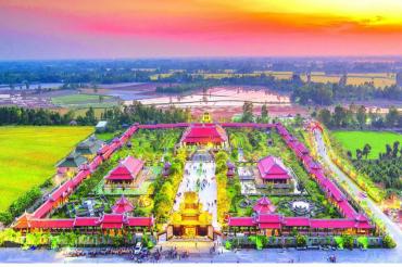 Tham quan Khu Du lịch Văn hóa Phương Nam, nghỉ tại Khách sạn Huỳnh Đức